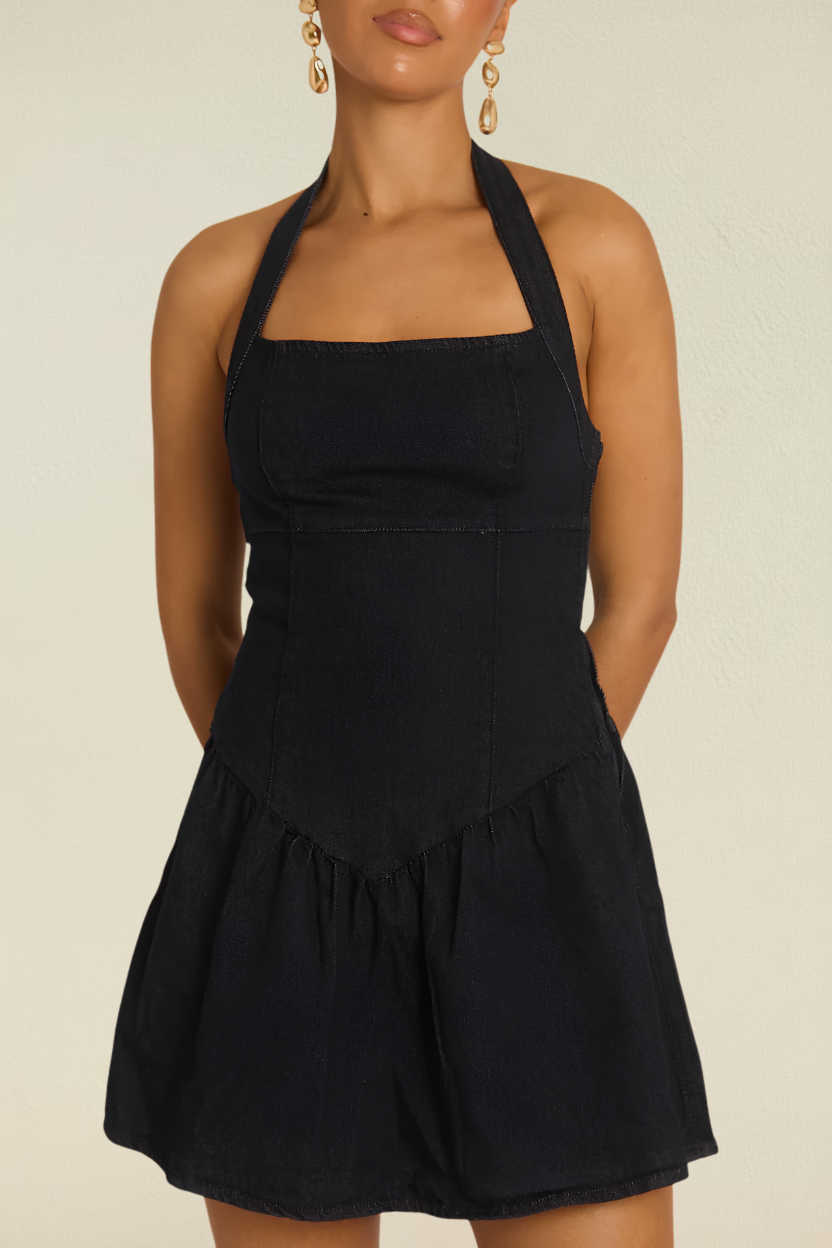 Selene – Vestido Mini Halter Ajuste Favorecedor