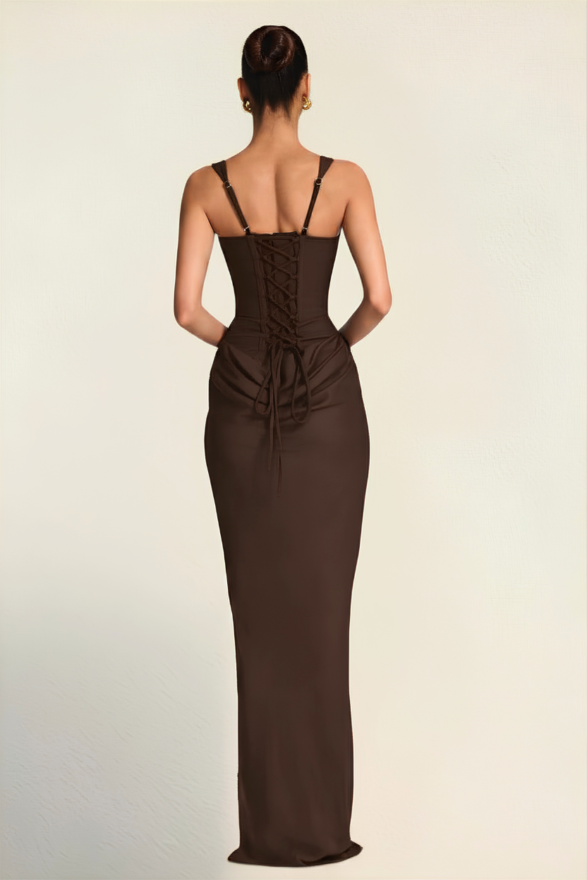 Elara – Vestido Corset Esculpido Chocolate
