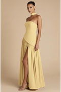 Valeria – Vestido Maxi Strapless Abertura Elegante Amarillo Claro