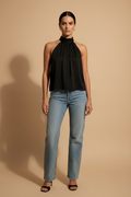 Top Halter Fluido Elara – Negro