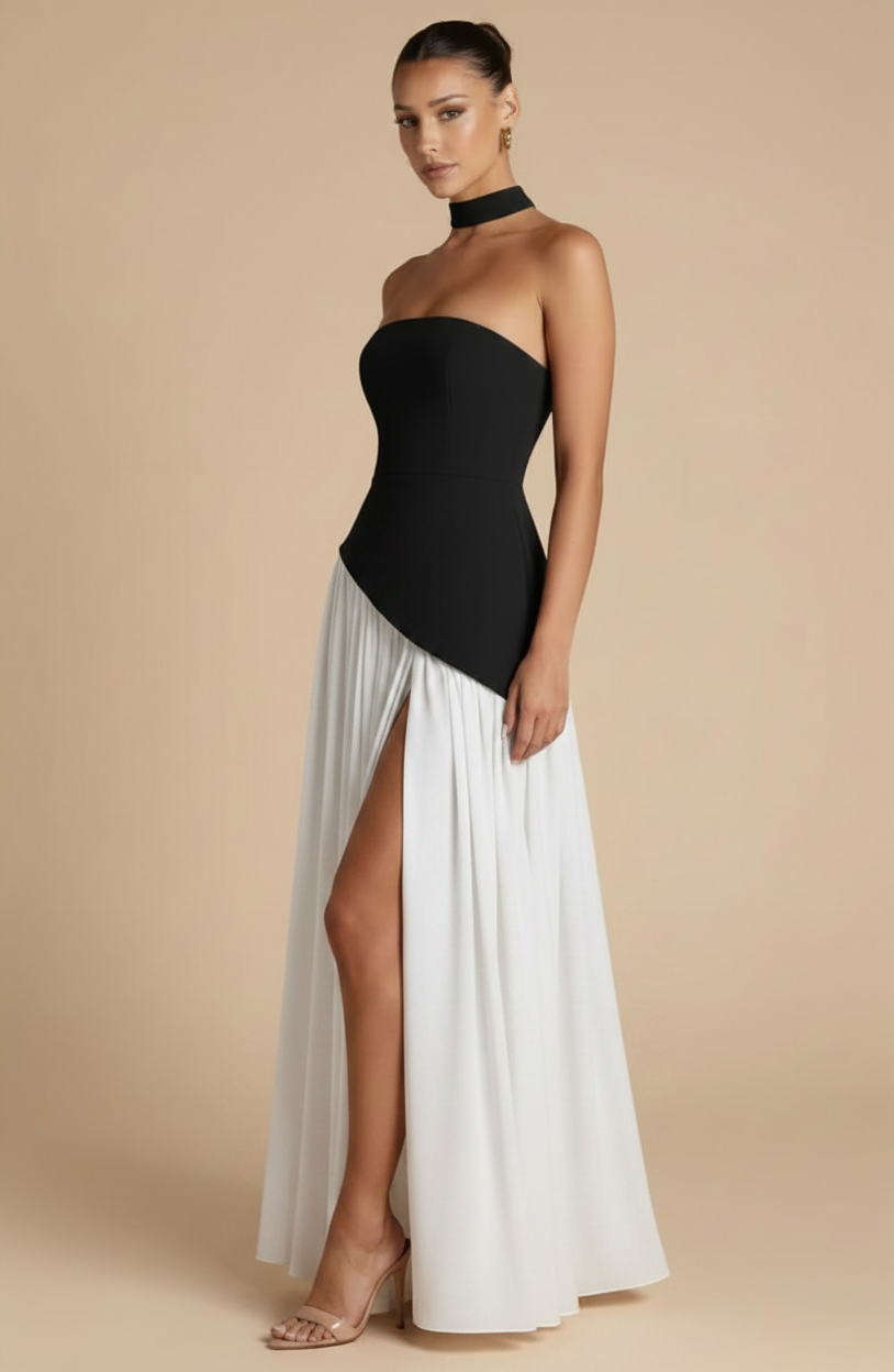 Valeria – Vestido Maxi Strapless Abertura Elegante Blanco y Negro