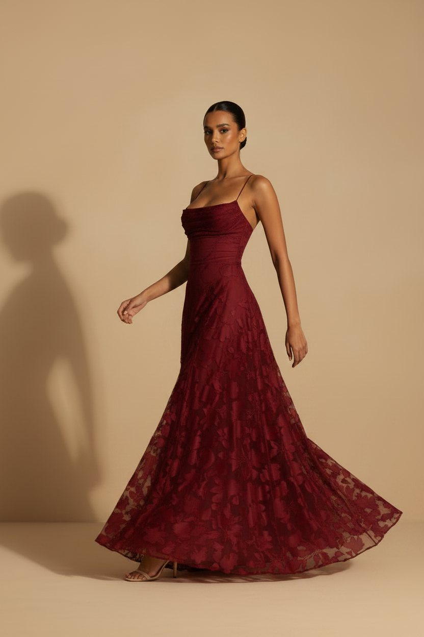 Francesca – Vestido Largo Encaje Ajuste Elegante Burdeos